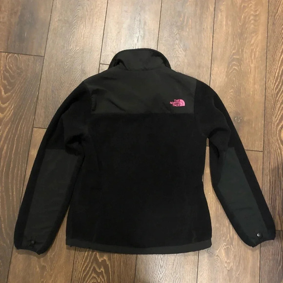 The North Face Breast Cancer Awareness Fleece Jacket - Picture 2 of 5